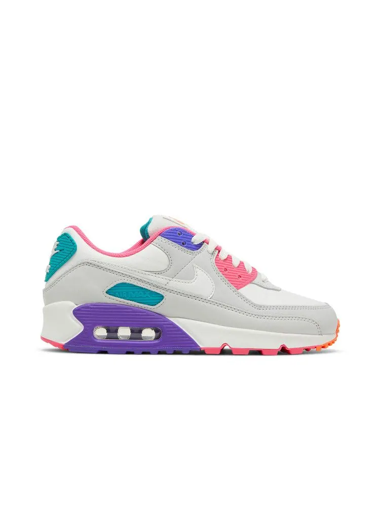 Кроссовки Nike Wmns Air Max 90 'White Multi' — изображение 2 из 9, белый