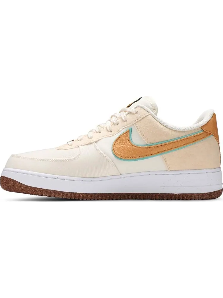 Кроссовки Nike Air Force 1 '07 Premium 'Happy Pineapple' — изображение 3 из 8, бежевый