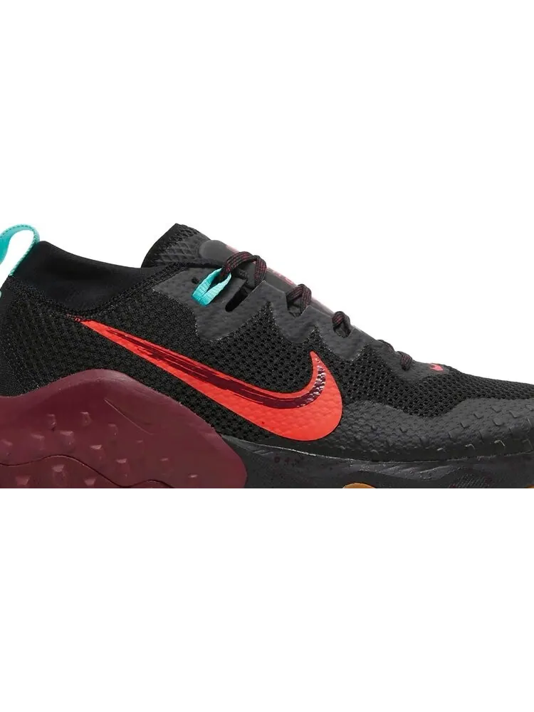 Кроссовки Nike Wildhorse 7 'Black Bright Crimson' — изображение 2 из 8, черный