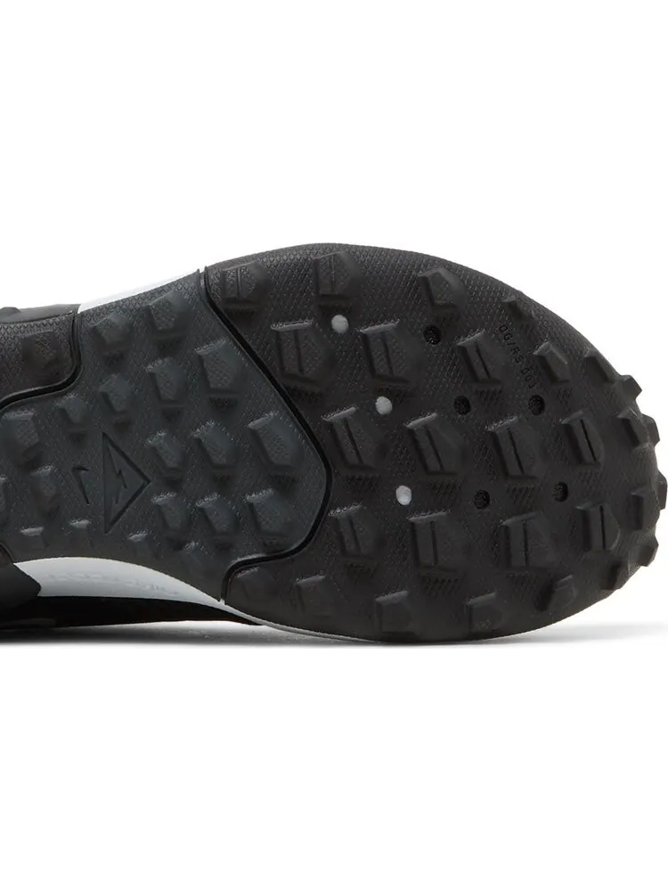Кроссовки Nike Wmns Wildhorse 7 'Black Pure Platinum' — изображение 5 из 8, черный