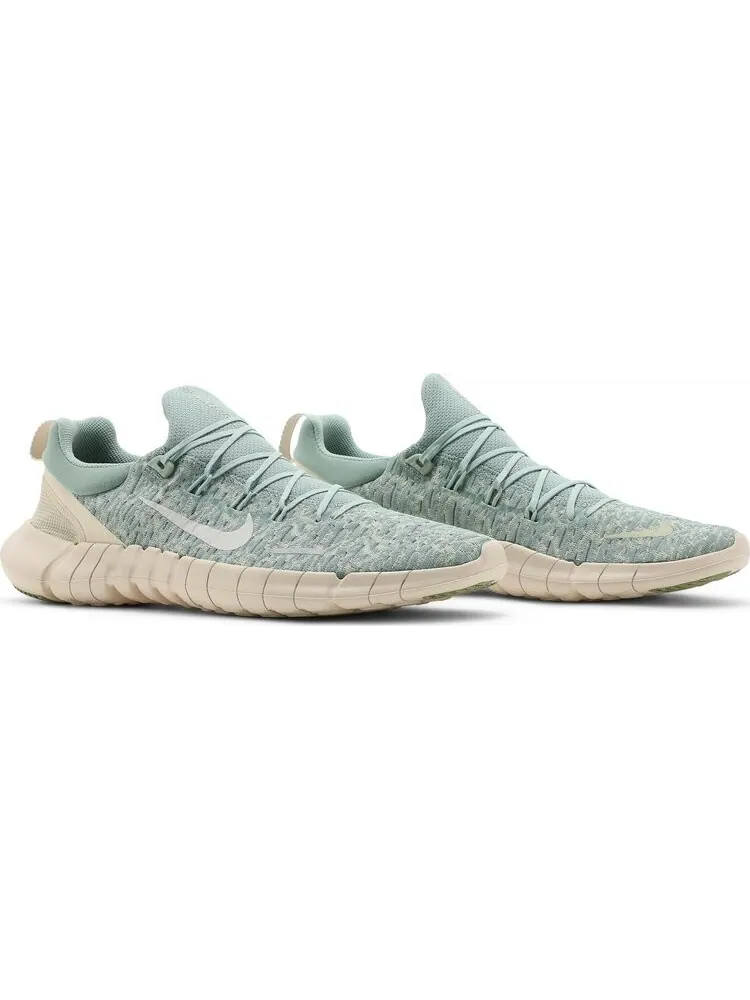 Кроссовки Nike Free Run 5.0 'Steam Olive Aura' — изображение 8 из 8, зеленый