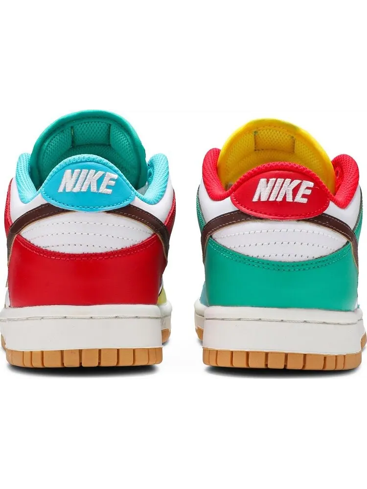 Кроссовки Nike Dunk Low SE GS 'Free.99 - White' — изображение 6 из 8, белый