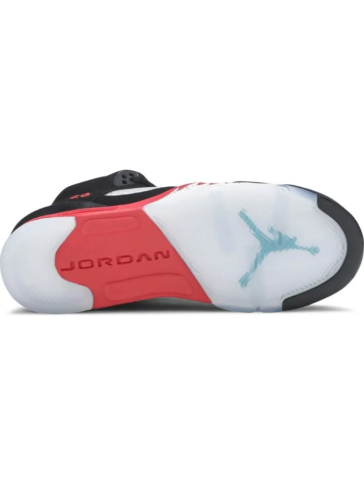 Кроссовки Air Jordan 5 Retro GS Top 3 — изображение 4 из 8, черный