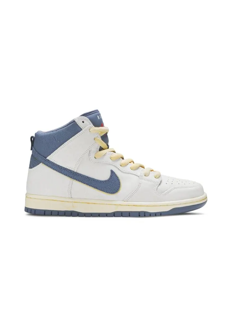 Кроссовки Nike Atlas x Dunk High SB — изображение 1 из 4, белый