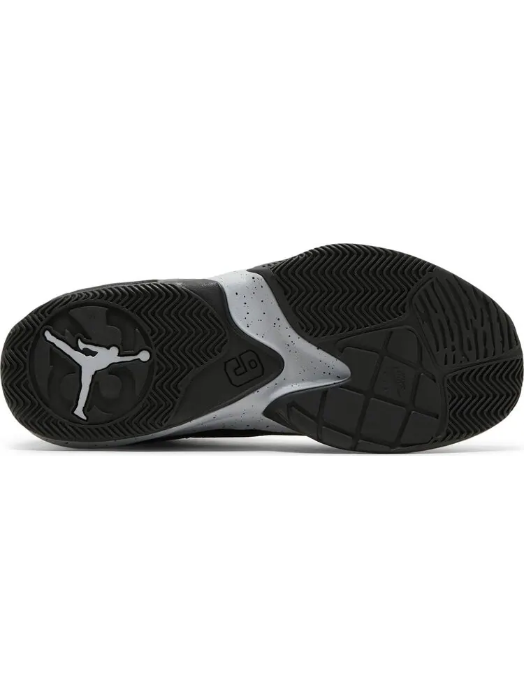 Кроссовки Jordan Max Aura 3 Black Wolf Grey — изображение 4 из 8, черный
