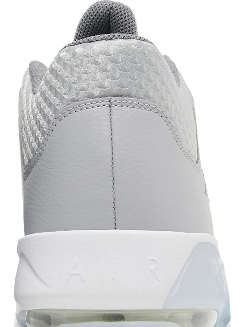 Кроссовки Jordan Max Aura 3 Wolf Grey — изображение 7 из 8, серый