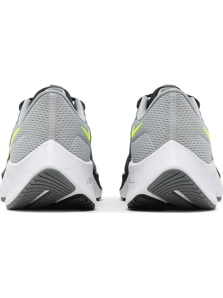 Кроссовки Nike Air Zoom Pegasus 38 GS 'Dark Smoke Grey Volt' — изображение 6 из 8, серый