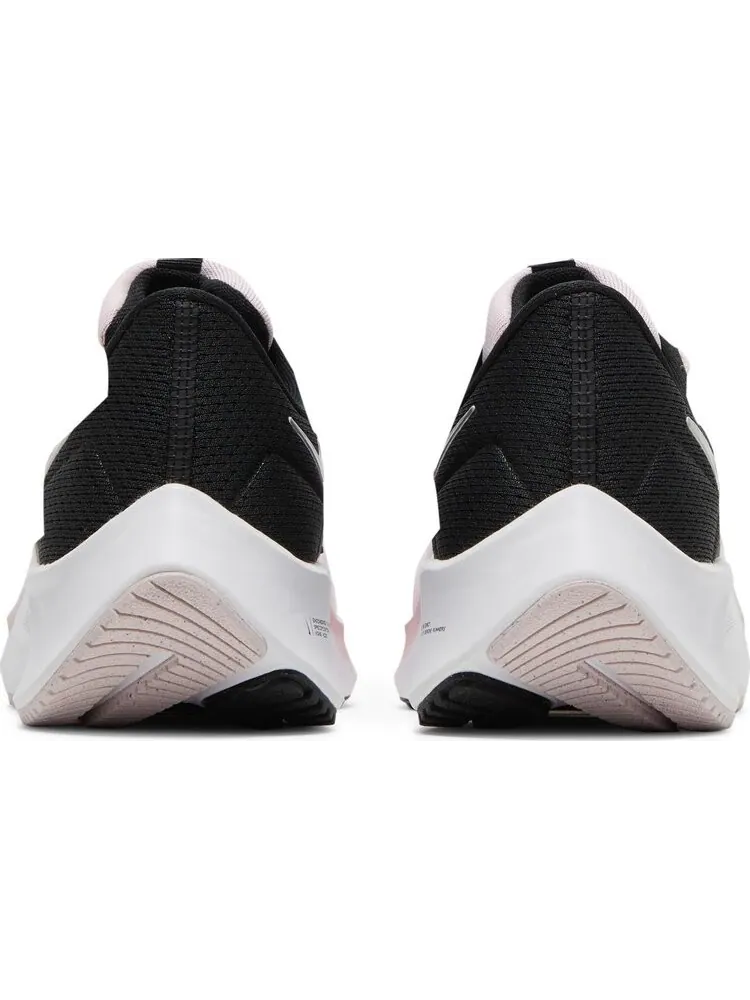 Кроссовки Nike Air Zoom Pegasus 38 GS 'Pink Foam' — изображение 6 из 8, розовый