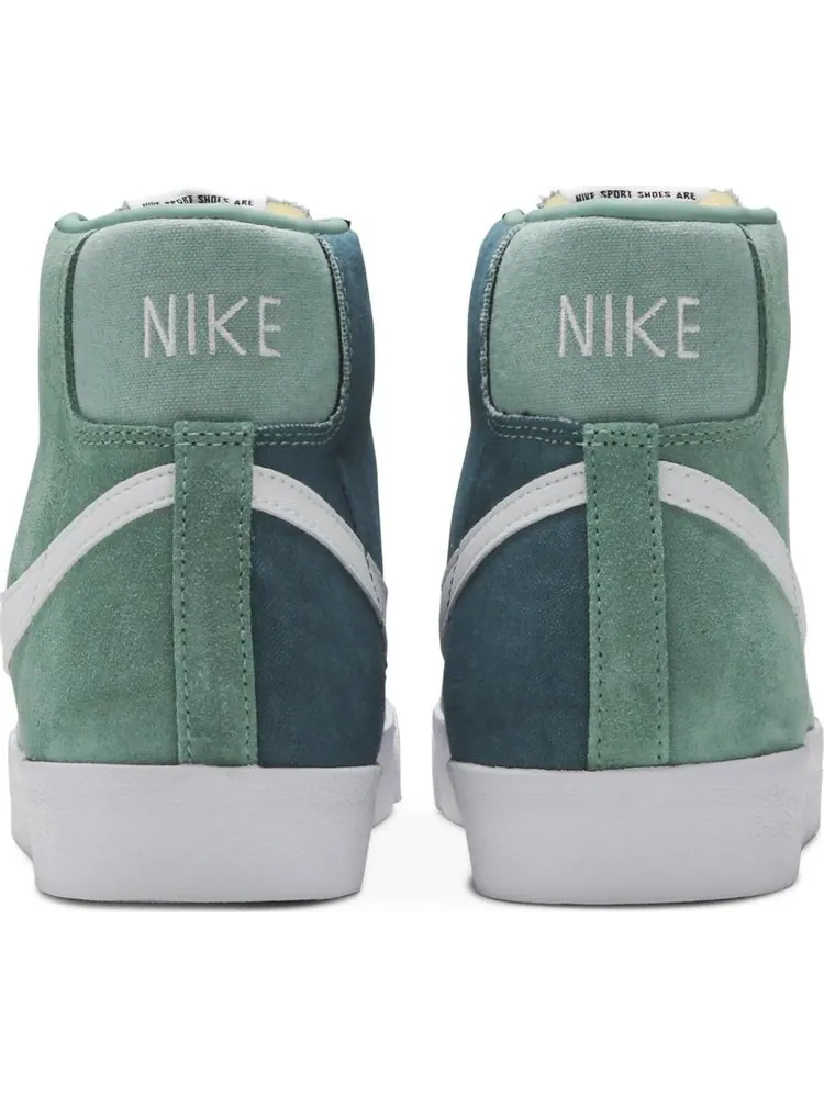 Кроссовки Nike Blazer '77 Vintage Mid 'Healing Jade' — изображение 6 из 8, зеленый