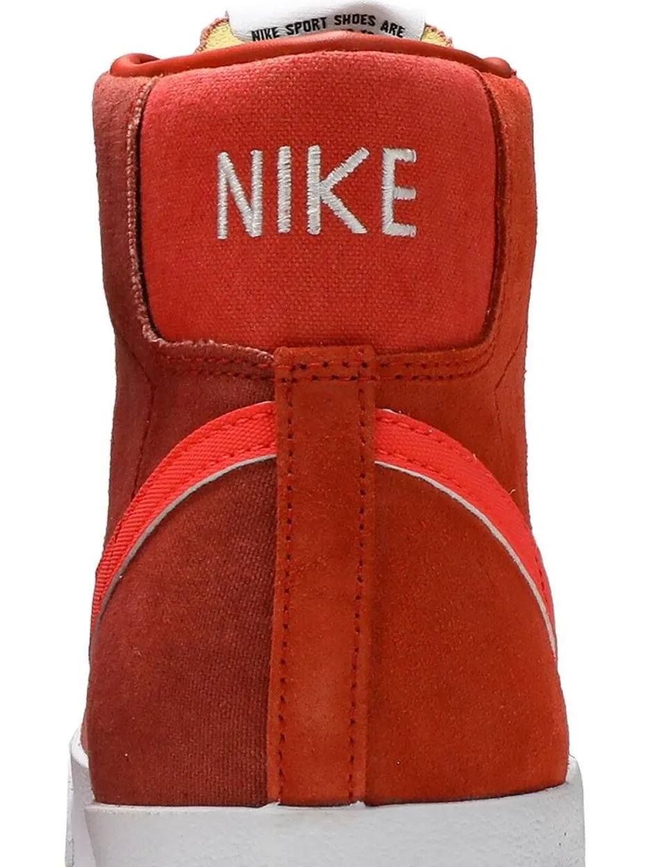 Кроссовки Nike Blazer '77 Vintage Mid 'Firewood Orange' — изображение 7 из 8, красный