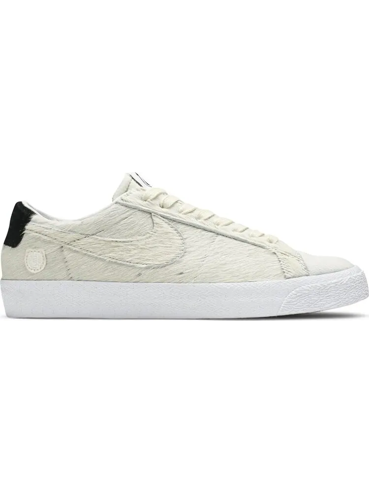 Кроссовки Nike Medicom Toy x Blazer Low SB 'BE@RBRICK' — изображение 1 из 8, бежевый