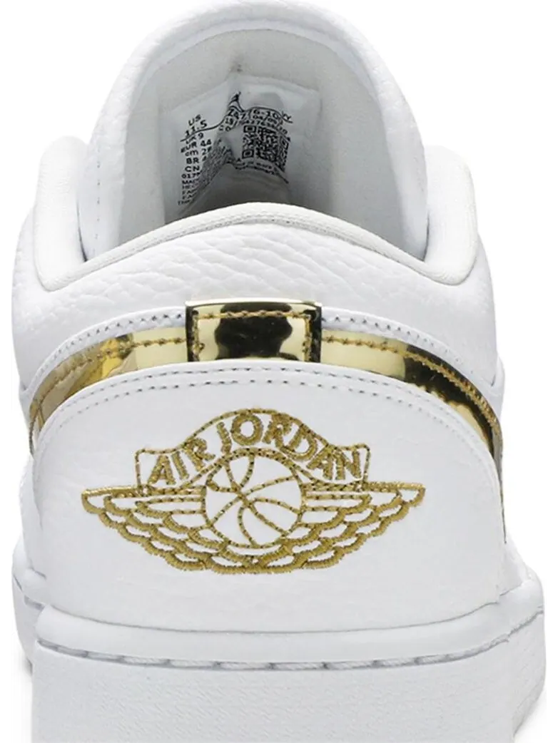 Кроссовки Wmns Air Jordan 1 Retro Low White Metallic Gold — изображение 7 из 8, золото