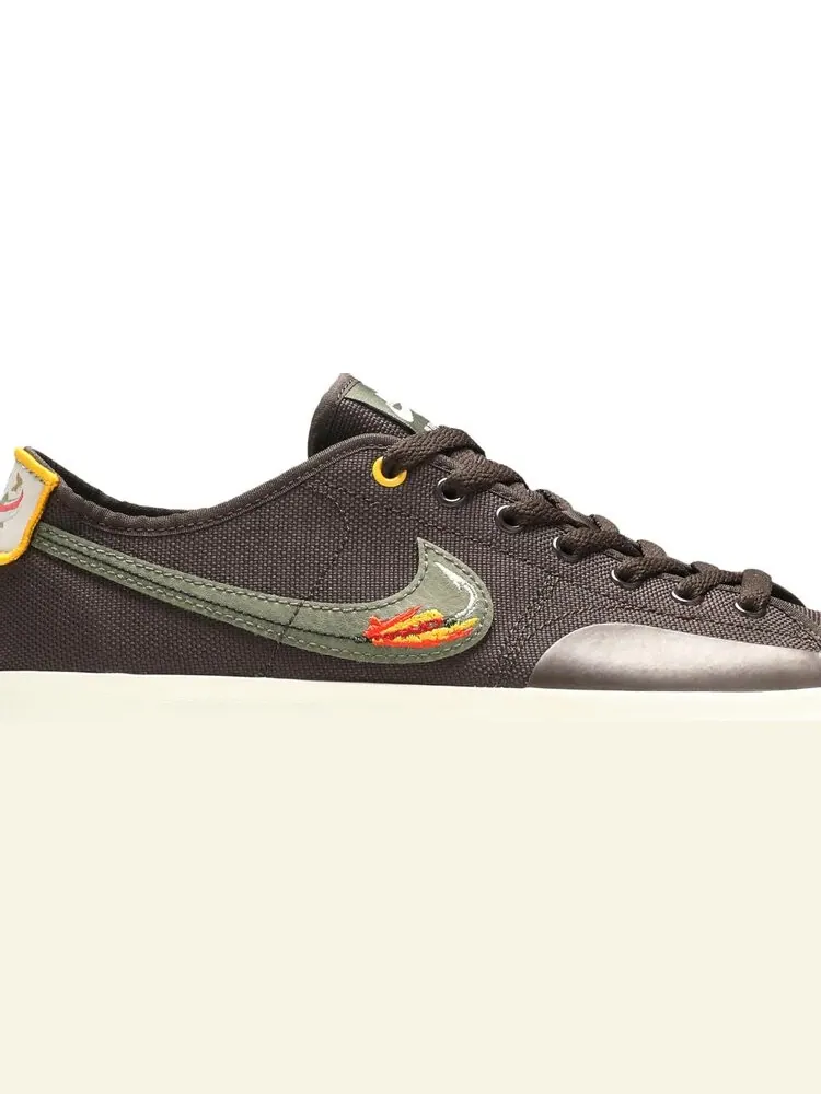 Кроссовки Nike Daan Van Der Linden x Blazer Court SB 'Baroque Brown' — изображение 2 из 9, коричневый