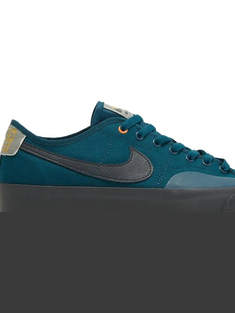 Кроссовки Nike Daan Van Der Linden x Blazer Court SB 'Midnight Turquoise' — изображение 2 из 8, зеленый