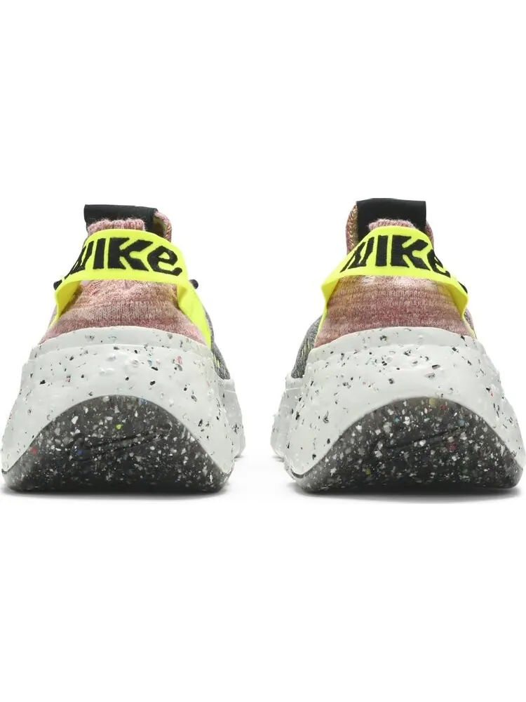 Кроссовки Nike Space Hippie 04 'Light Arctic Pink' — изображение 6 из 8, розовый