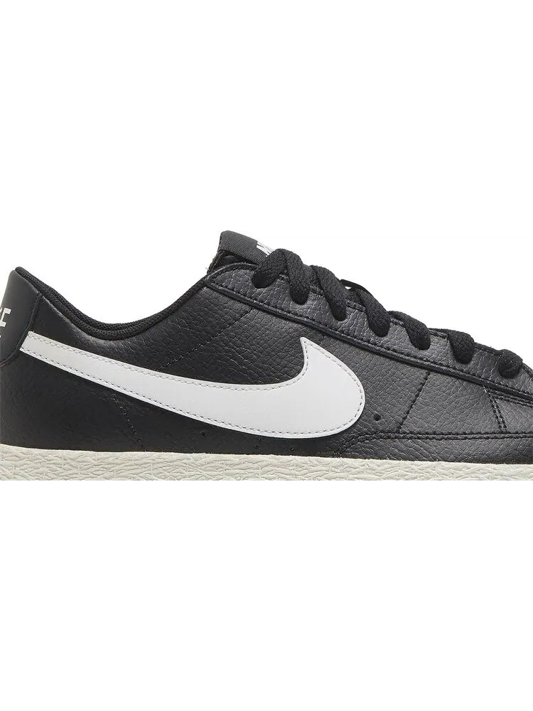 Кроссовки Nike Blazer Low GS 'Black White' — изображение 2 из 8, черный