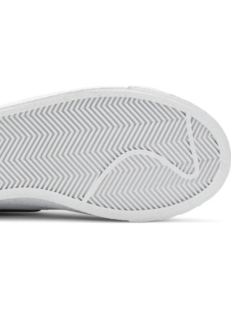 Кроссовки Nike Blazer Mid GS 'White Black' — изображение 5 из 8, белый