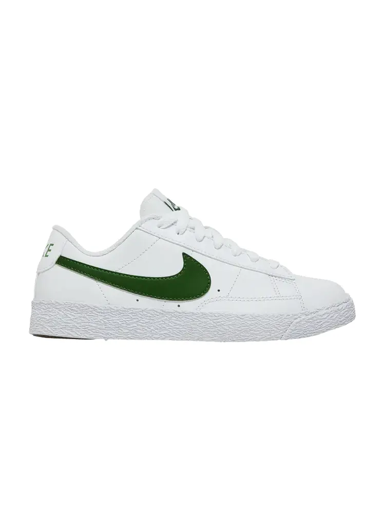 Кроссовки Nike Blazer Low GS 'White Forest Green' — изображение 1 из 9, белый/зеленый