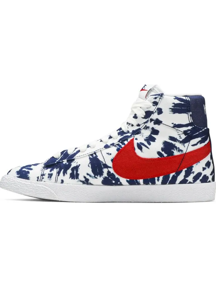 Кроссовки Nike Blazer Mid SE GS 'Tie Dye' — изображение 3 из 8, синий