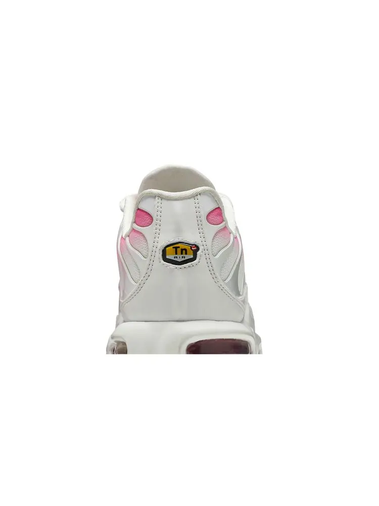 Кроссовки Wmns Air Max Plus 'Pink Fade' — изображение 7 из 8, розовый