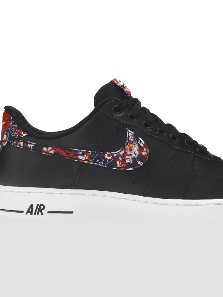 Кроссовки Nike Air Force 1 '07 'Floral' — изображение 2 из 8, черный