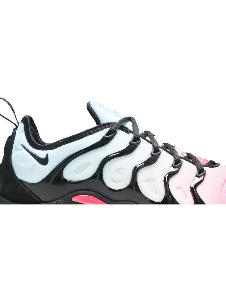 Кроссовки Nike Wmns Air VaporMax Plus 'Rocket Pop' — изображение 2 из 8, розовый
