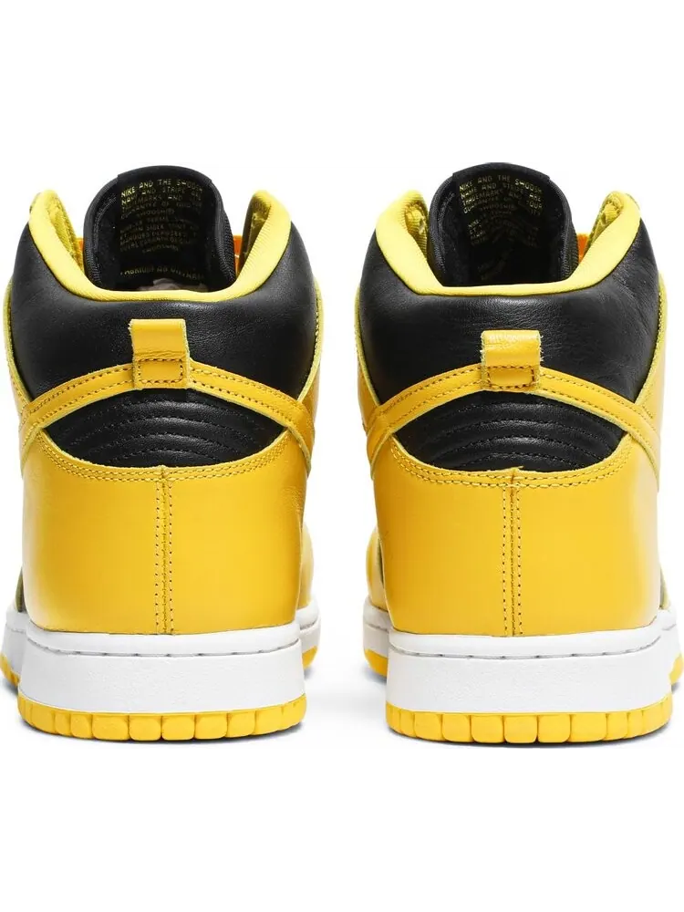 Кроссовки Nike Dunk High SP 'Iowa' 2020 — изображение 6 из 8, желтый