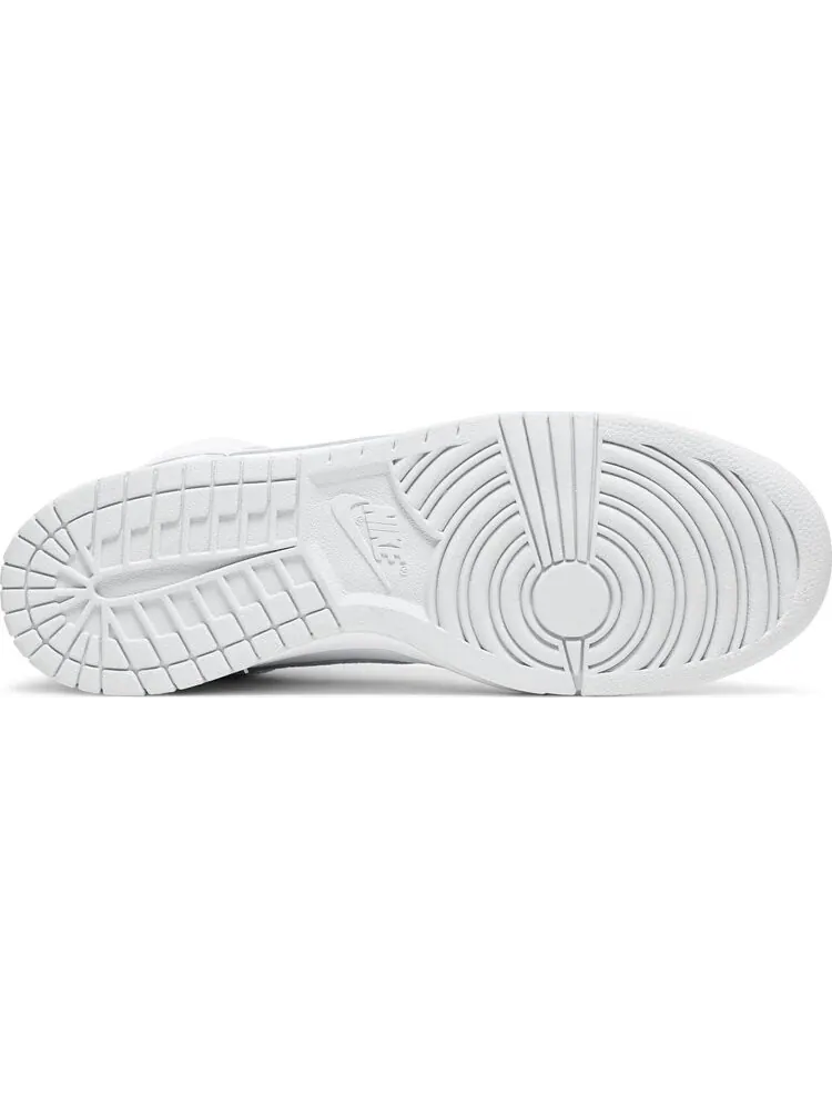 Кроссовки Nike Dunk High SP 'Pure Platinum' — изображение 4 из 8, белый