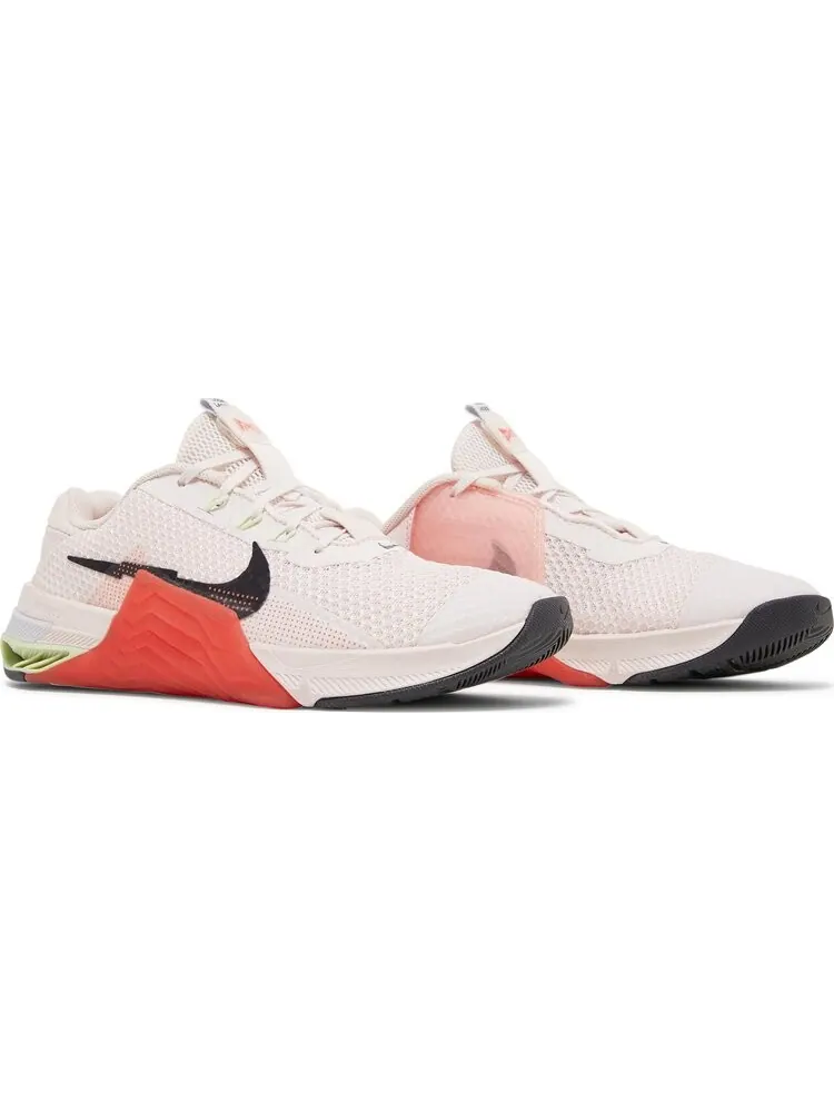 Кроссовки Nike Wmns Metcon 7 'Light Soft Pink Magic Ember' — изображение 8 из 8, розовый