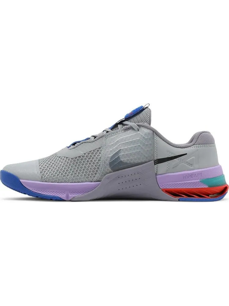 Кроссовки Nike Metcon 7 'Light Smoke Grey Violet Haze' — изображение 3 из 8, серый