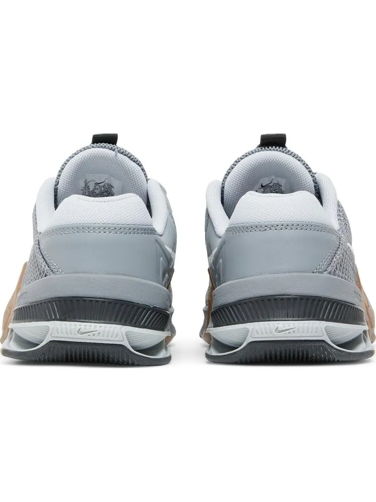 Кроссовки Nike Metcon 7 'Particle Grey Gum' — изображение 6 из 8, серый
