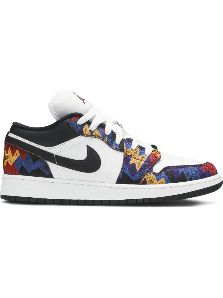 Кроссовки Air Jordan 1 Low SE GS Nothing But Net — изображение 1 из 8, белый