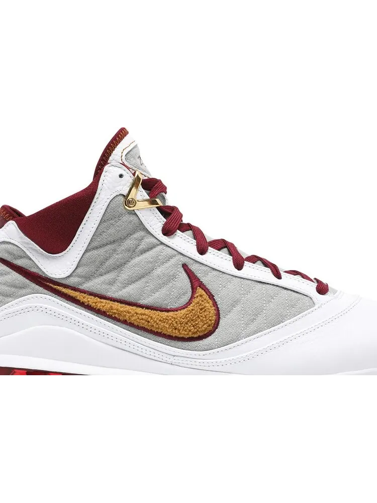 Кроссовки Nike LeBron 7 'MVP' White/Team Red/Wolf Grey/Bronze — изображение 2 из 9, белый