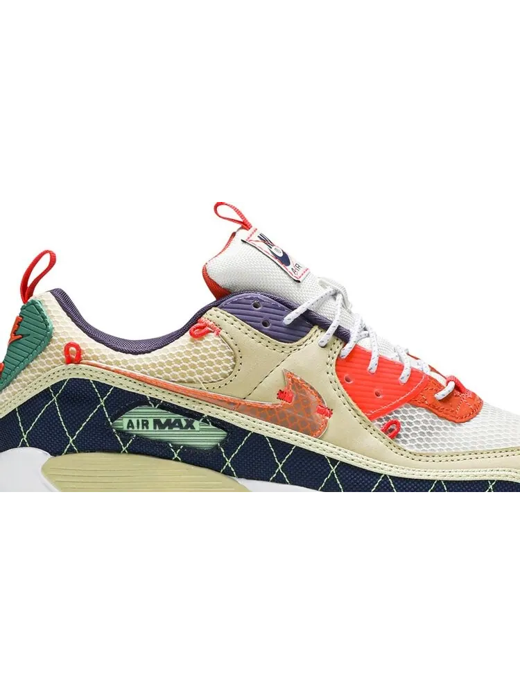 Кроссовки Nike Air Max 90 'Mountaineering' золотой — изображение 2 из 9