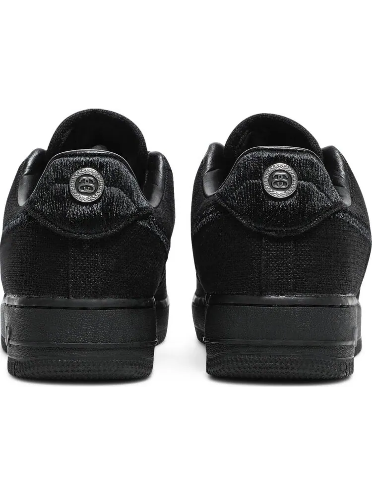 Кроссовки Nike Stussy x Air Force 1 Low 'Triple Black' — изображение 6 из 8, черный