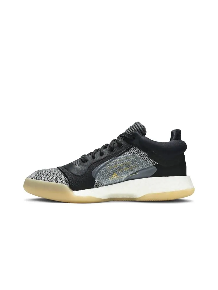 Кроссовки Adidas Marquee Boost Low 'Black Gum' — изображение 3 из 4, черный