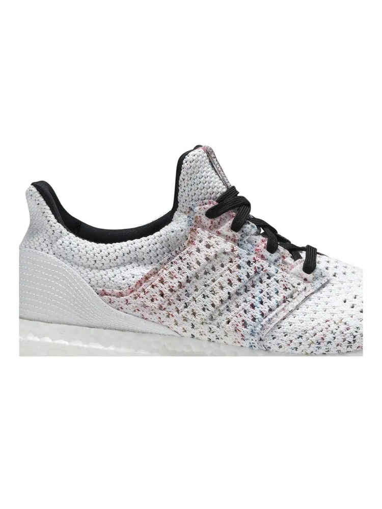 Кроссовки Adidas Missoni x UltraBoost Clima 'White Multicolor' — изображение 2 из 4, белый