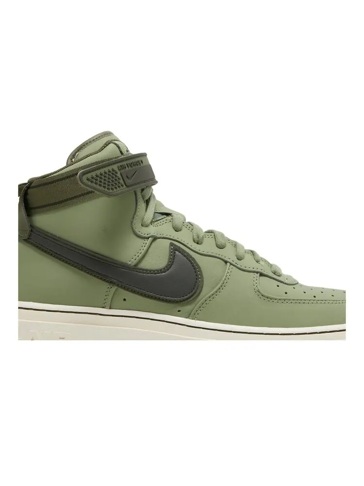 Кроссовки Nike Air Force 1 High — изображение 2 из 4, зеленый