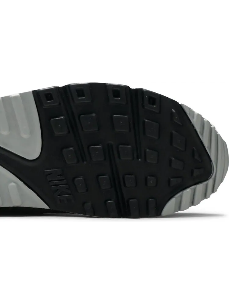 Кроссовки Nike Air Max 90 Premium 'Light Smoke Grey' — изображение 5 из 8, серый