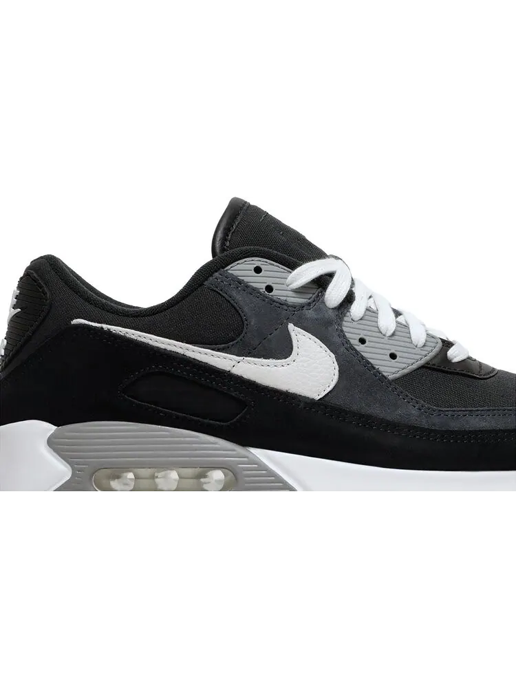 Кроссовки Nike Air Max 90 Premium 'Off-Noir Particle Grey' — изображение 2 из 8, черный