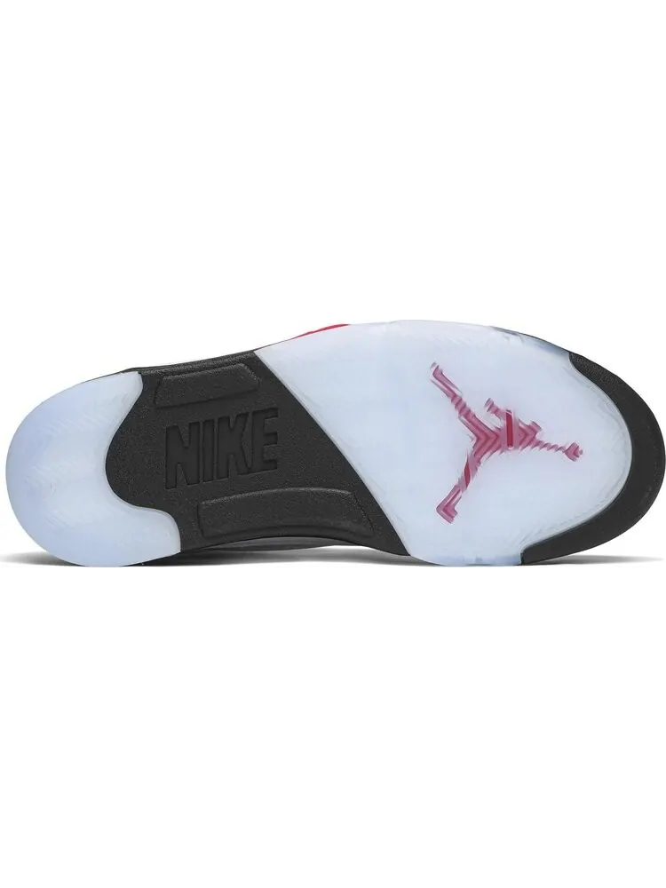 Кроссовки Air Jordan 5 Retro Fire Red 2020 — изображение 4 из 8, красный