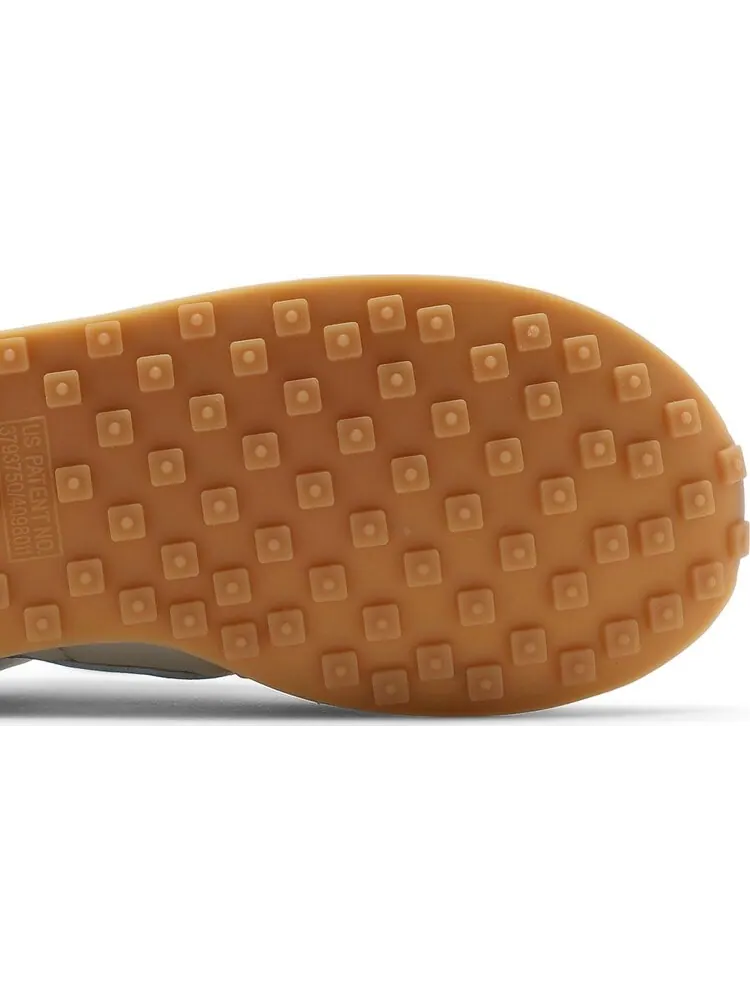 Кроссовки Nike Waffle Trainer 2 'Shoe Dog' — изображение 5 из 8, бежевый