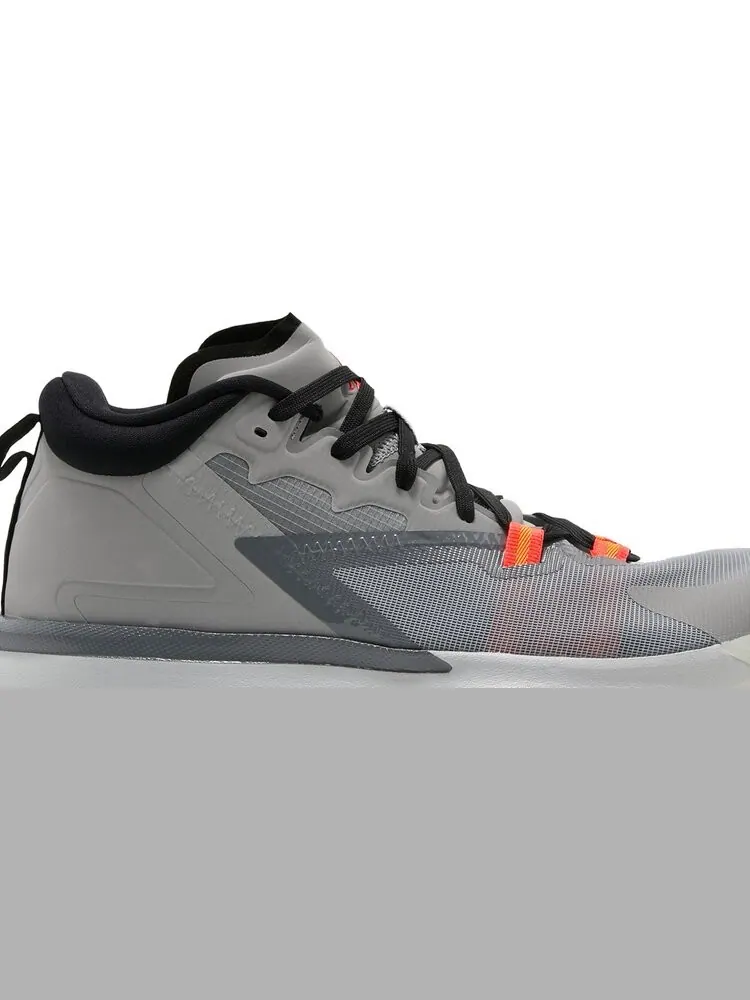 Кроссовки Jordan Zion 1 Light Smoke Grey — изображение 2 из 8, серый