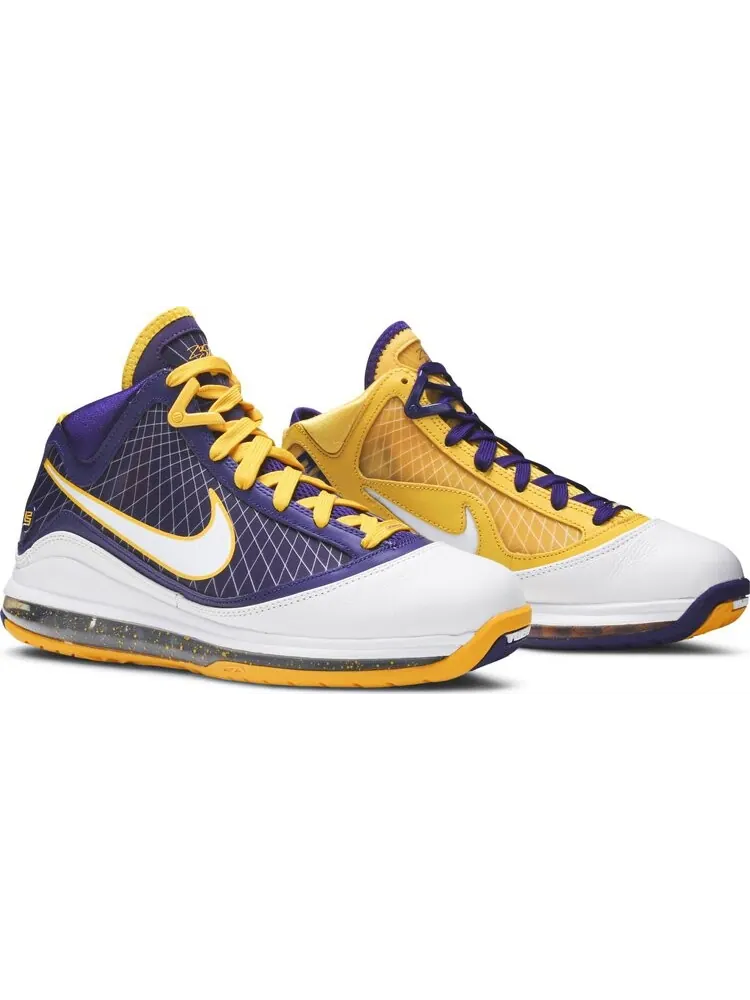 Кроссовки Nike LeBron 7 GS QS 'Media Day' — изображение 8 из 8, желтый