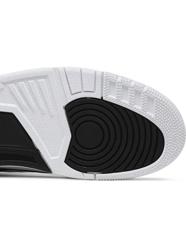 Кроссовки Fragment Design x Air Jordan 3 Retro SP White — изображение 5 из 8, белый