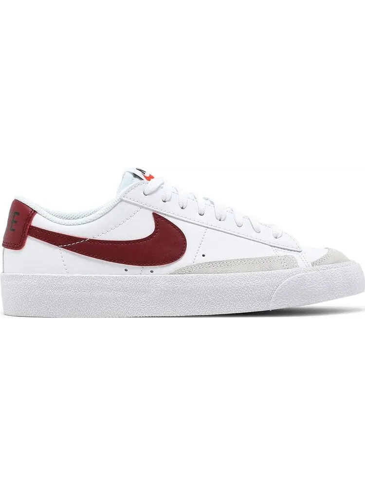 Кроссовки Nike Blazer Low '77 GS 'White Team Red' — изображение 1 из 8, белый