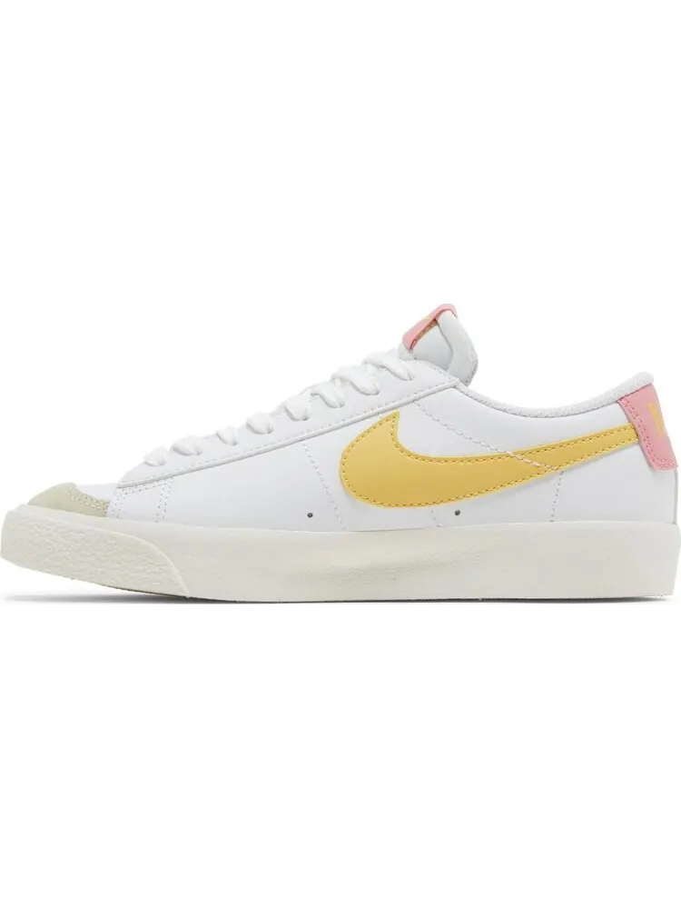 Кроссовки Blazer Low '77 GS 'White Topaz Gold' — изображение 3 из 4, белый