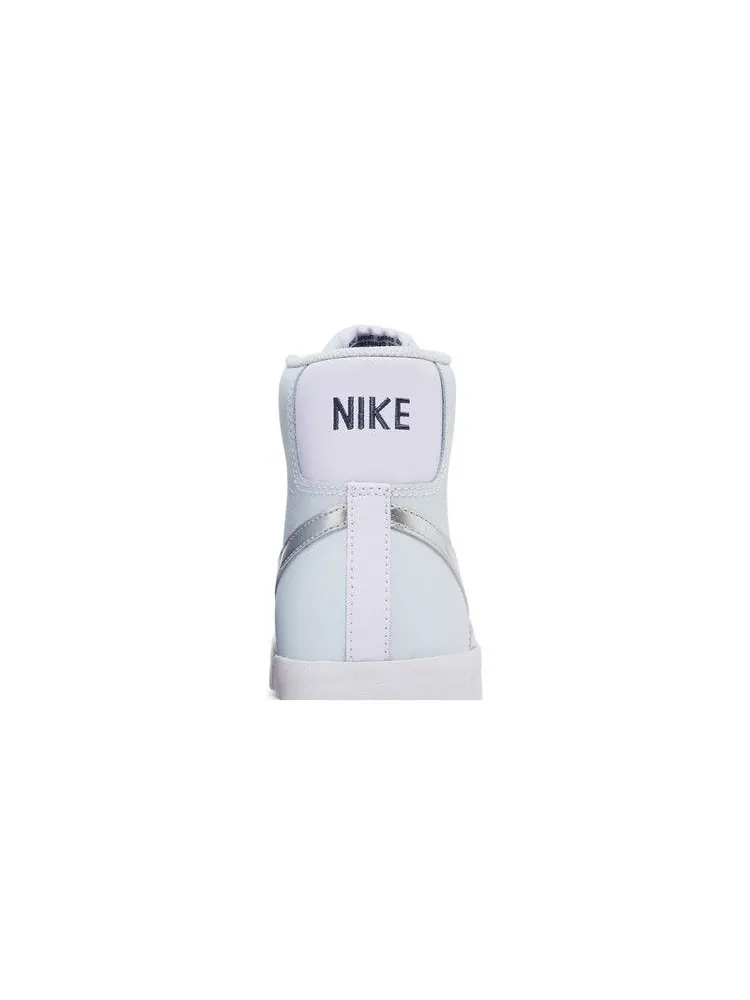 Кроссовки Nike Blazer Mid '77 GS 'Platinum Grape Metallic Silver' — изображение 8 из 9