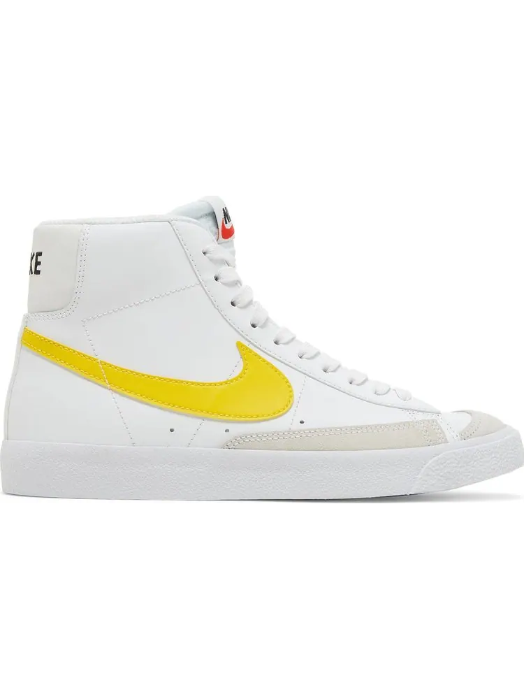 Кроссовки Nike Blazer Mid '77 GS 'White Pecan Vivid Sulfur' — изображение 1 из 8, белый