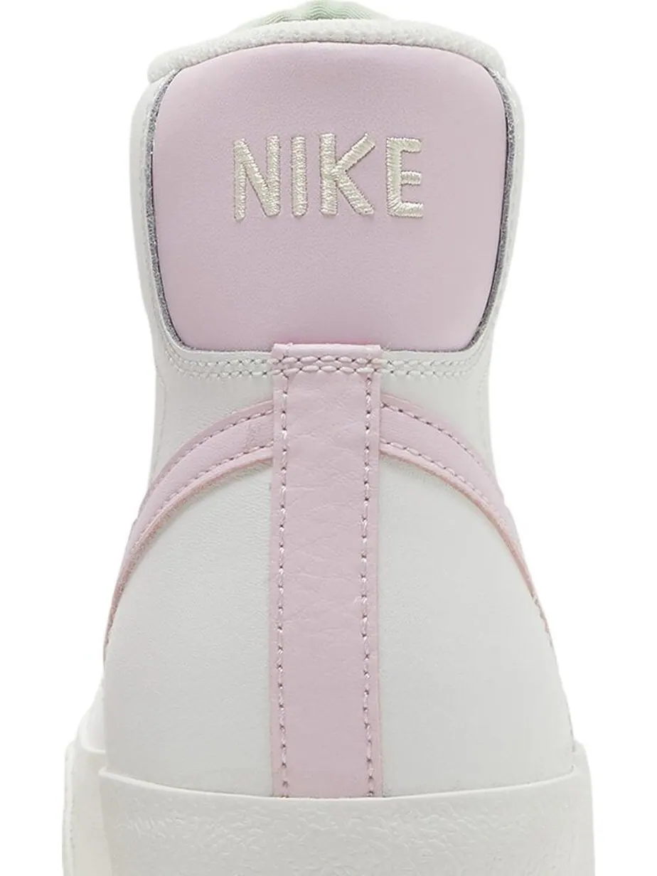 Кроссовки Nike Blazer Mid '77 GS 'White Pink Foam' — изображение 7 из 8, белый